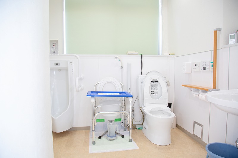 男性・女性用お手洗い