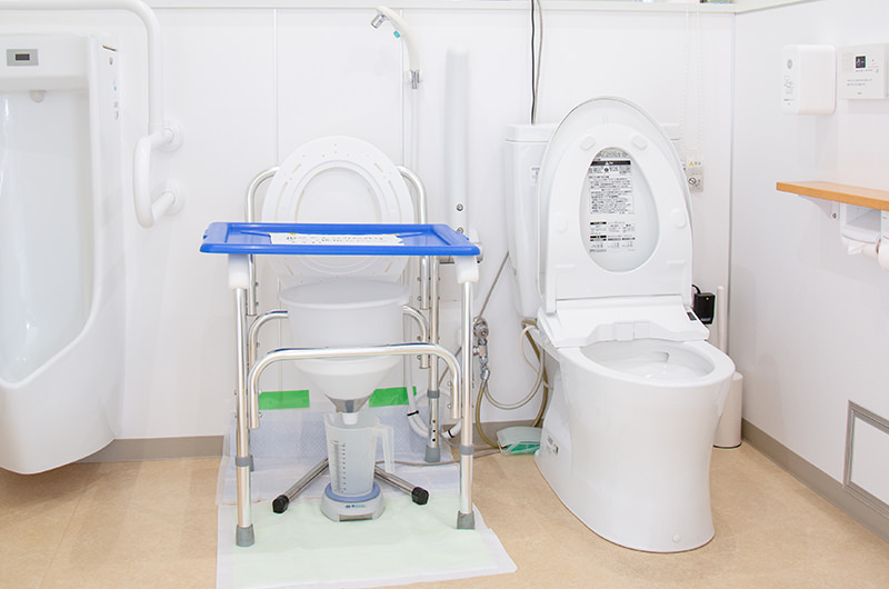 男性・女性用お手洗い